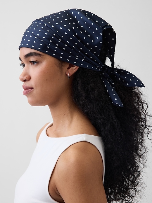 Image number 2 showing, 100% Silk Bandana