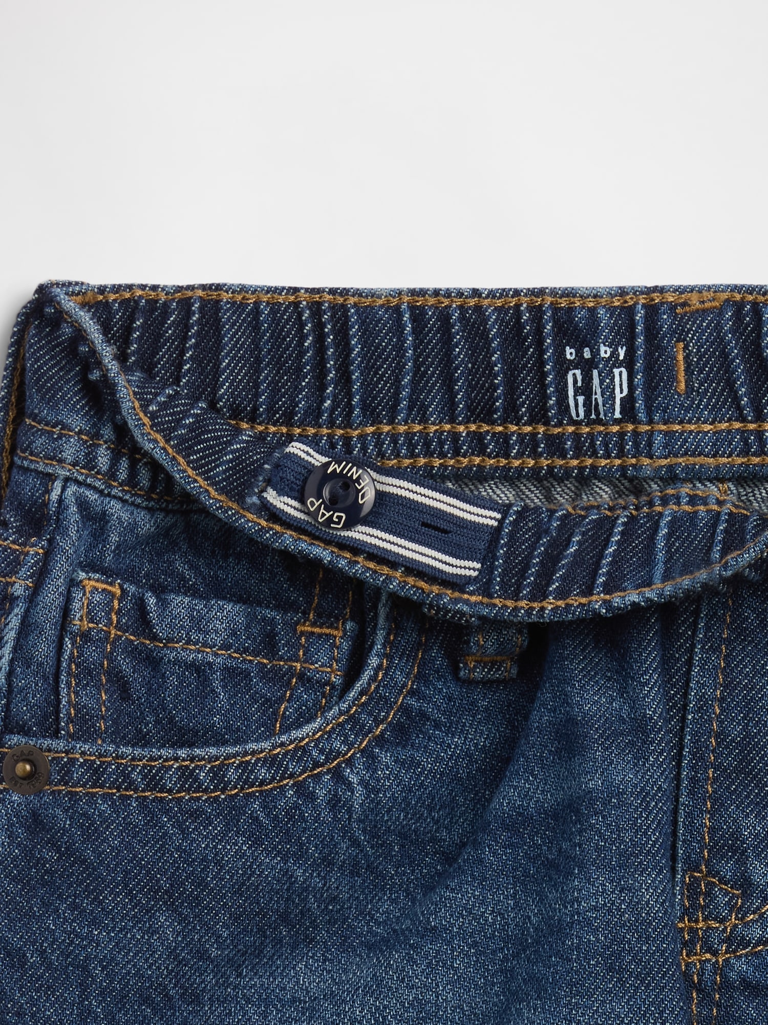 Детские шорты Gap Baby & Toddler UltraSoft Denim Pull-On Shorts — фото 3