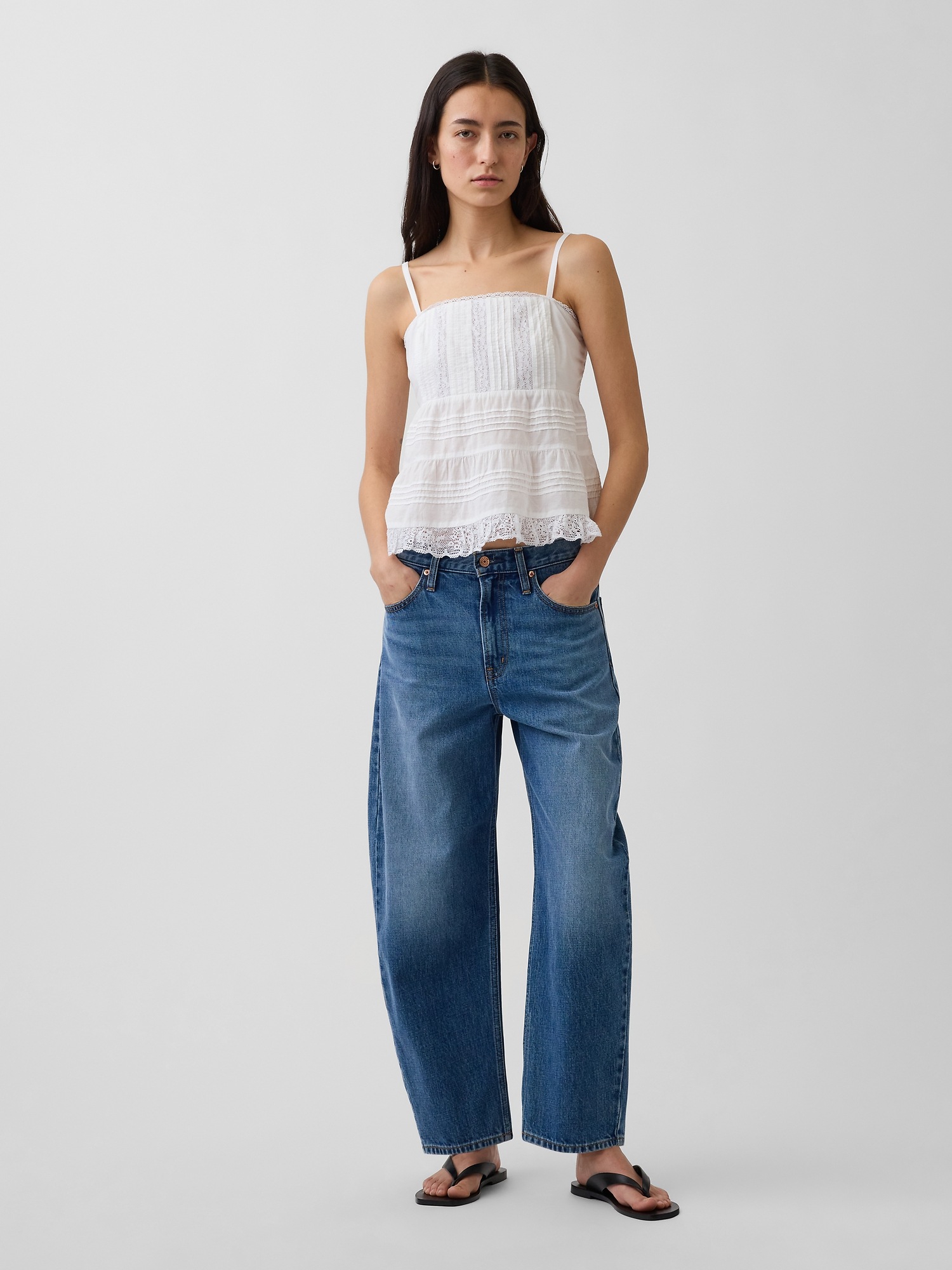 Женский топ Gap Lace-Trim Cami, цвет: Белый — фото 2