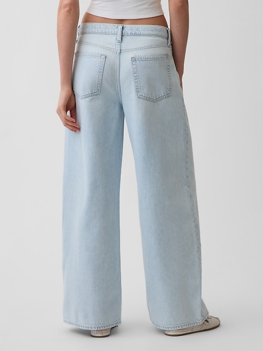 Image number 4 showing, Mid Rise UltraSoft Pleated Baggy Jeans