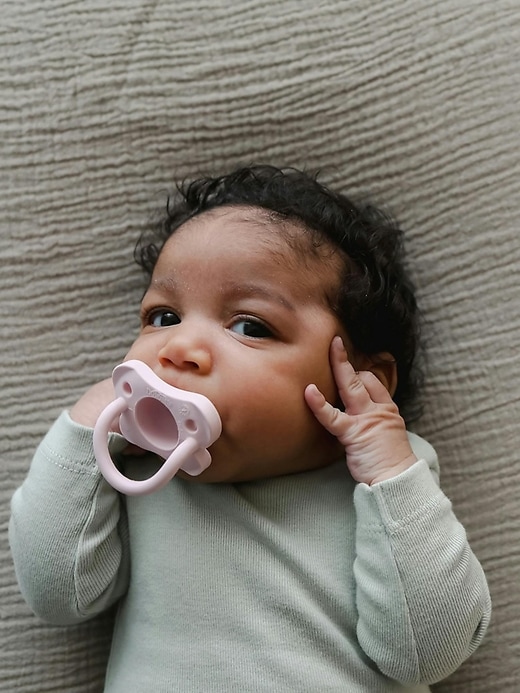 Image number 4 showing, Snuggle Me Lounger Curve Muslin Cover