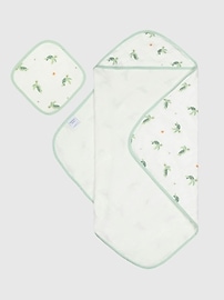 Image number 1 showing, Bamboo Little Turtle Hooded Towel Set