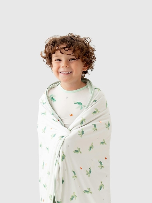 Image number 3 showing, Bamboo Little Turtle Baby Blanket