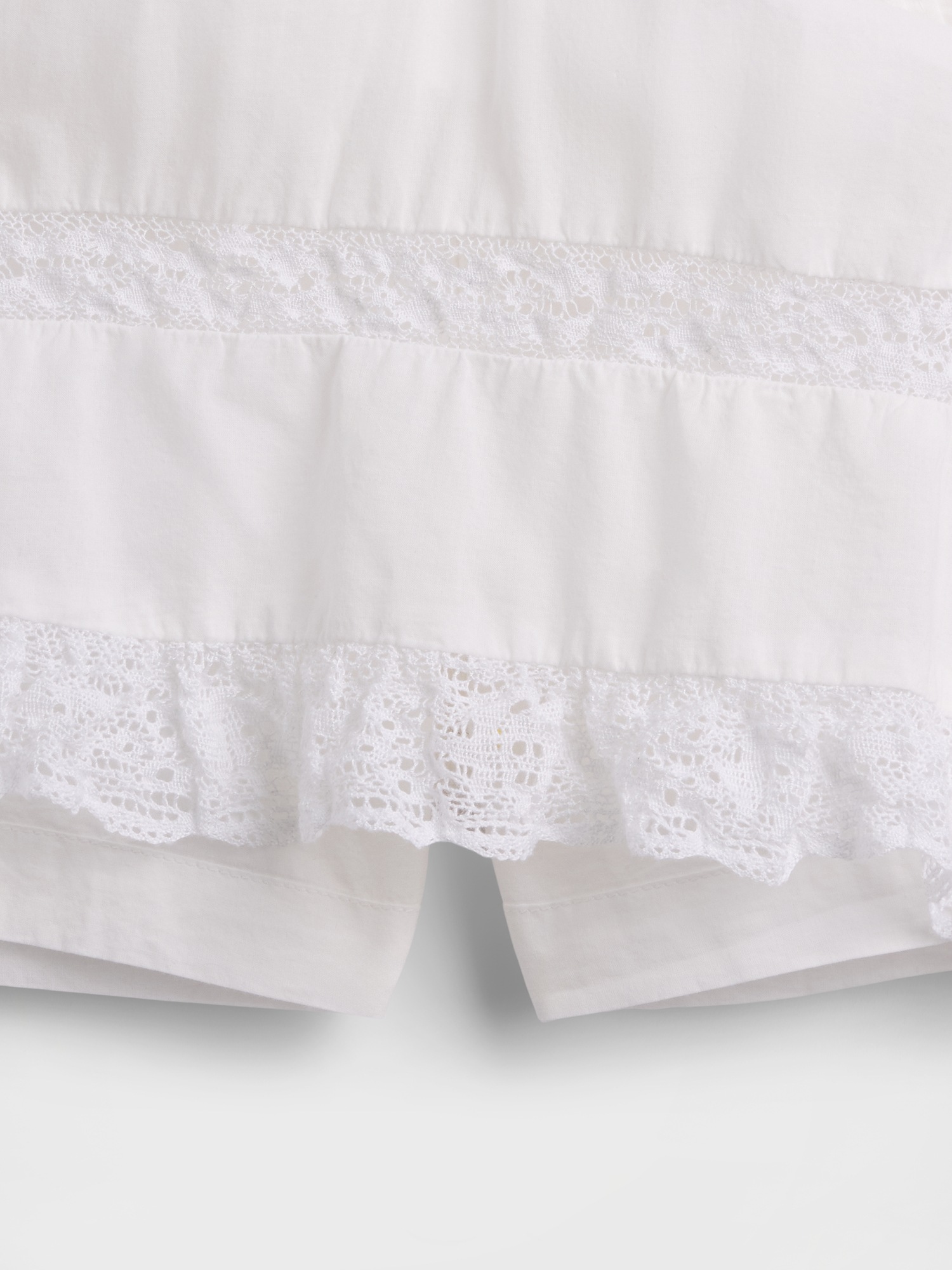 Женские юбки Gap Pintuck Lace-Trim Easy Mini Skort — фото 5