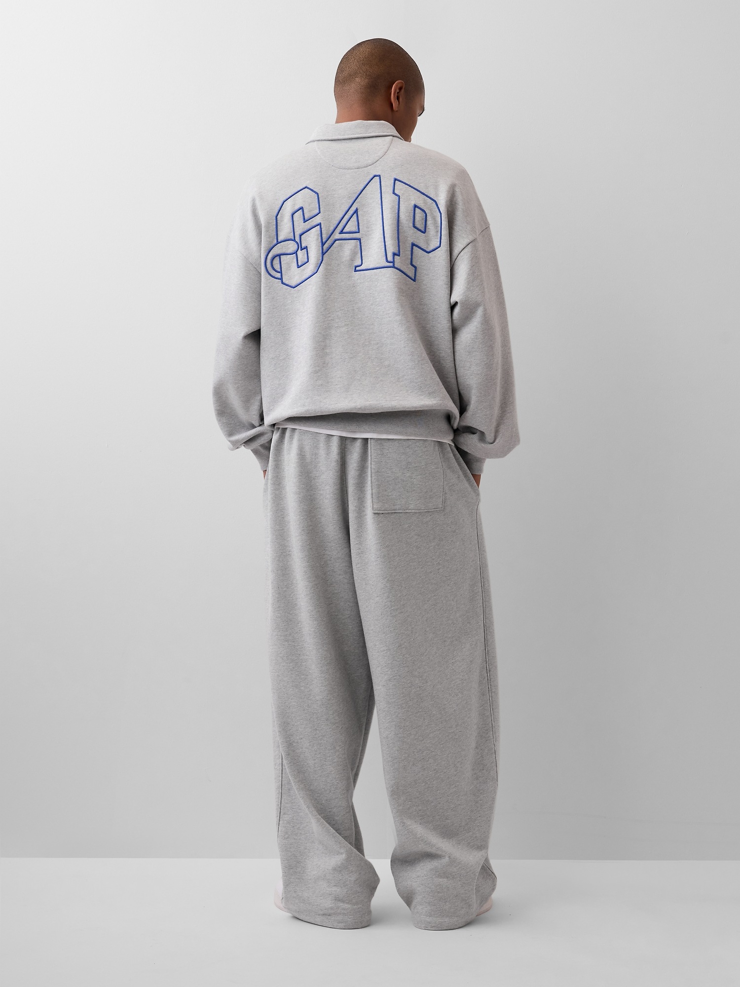 Мужские свитеры Gap × Awake NY Heavyweight Oversized Quarter-Zip Pullover — фото 2