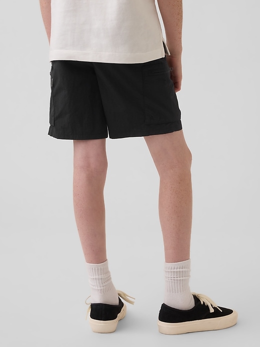 Image number 3 showing, Kids Relaxed Quick-Dry Cargo Shorts