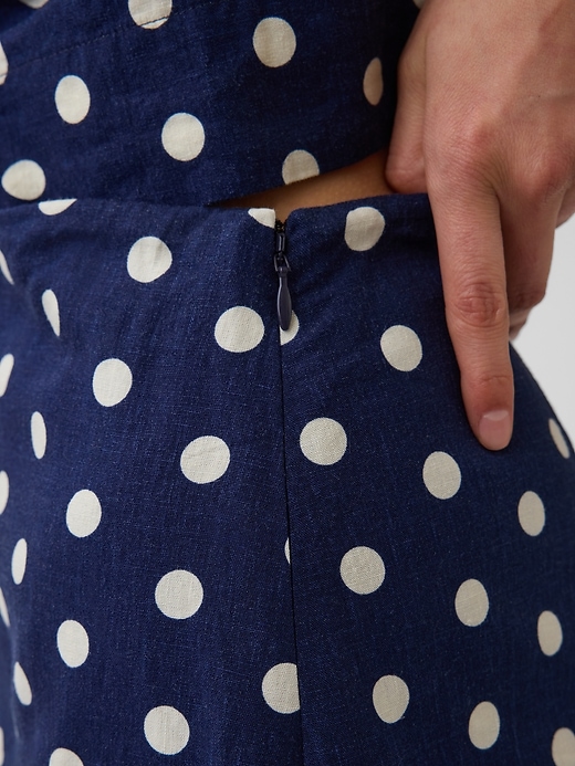 Image number 4 showing, Linen-Blend Mini Skort