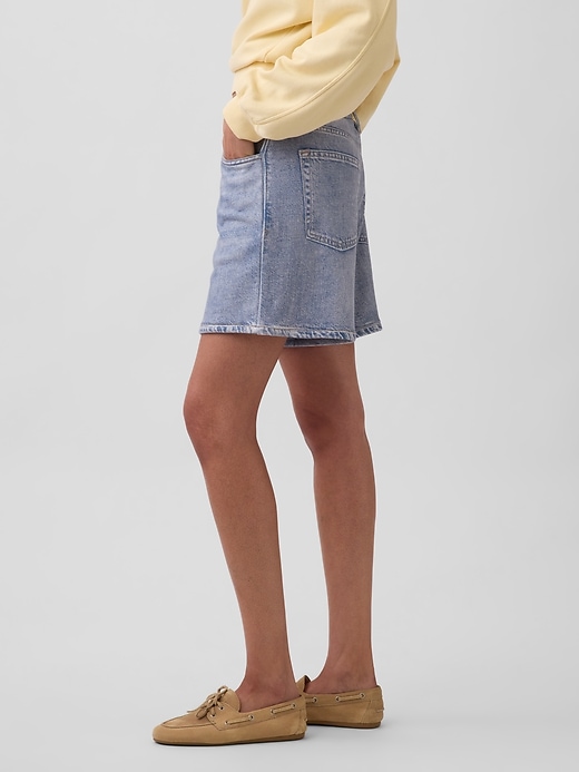 Image number 3 showing, 5" Mid Rise Printed Knit Denim Easy Shorts