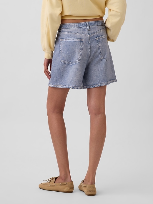 Image number 4 showing, 5" Mid Rise Printed Knit Denim Easy Shorts