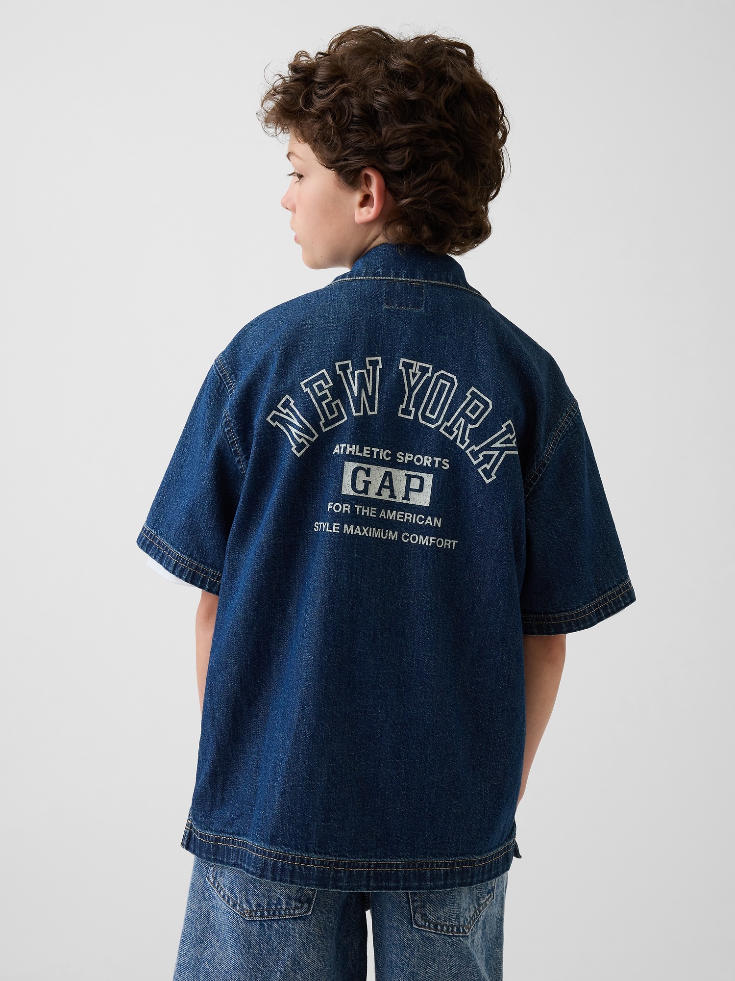Детские рубашки Gap Kids Denim Relaxed Shirt — фото 3