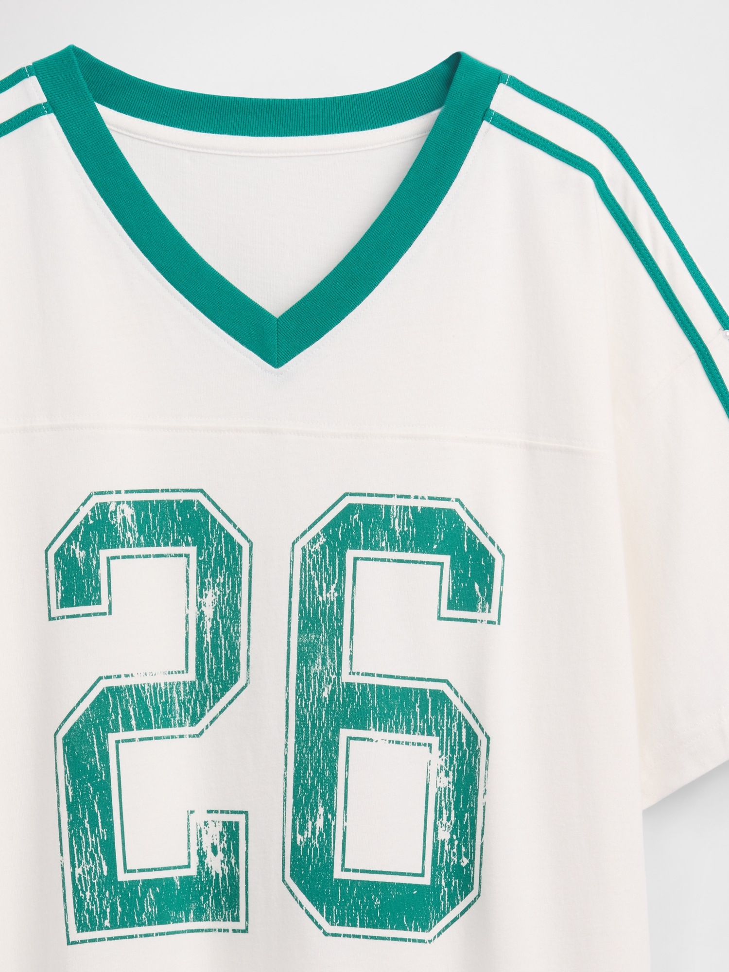 Женская футболка Gap Oversized Varsity Logo, цвет: Молочный белый — фото 4