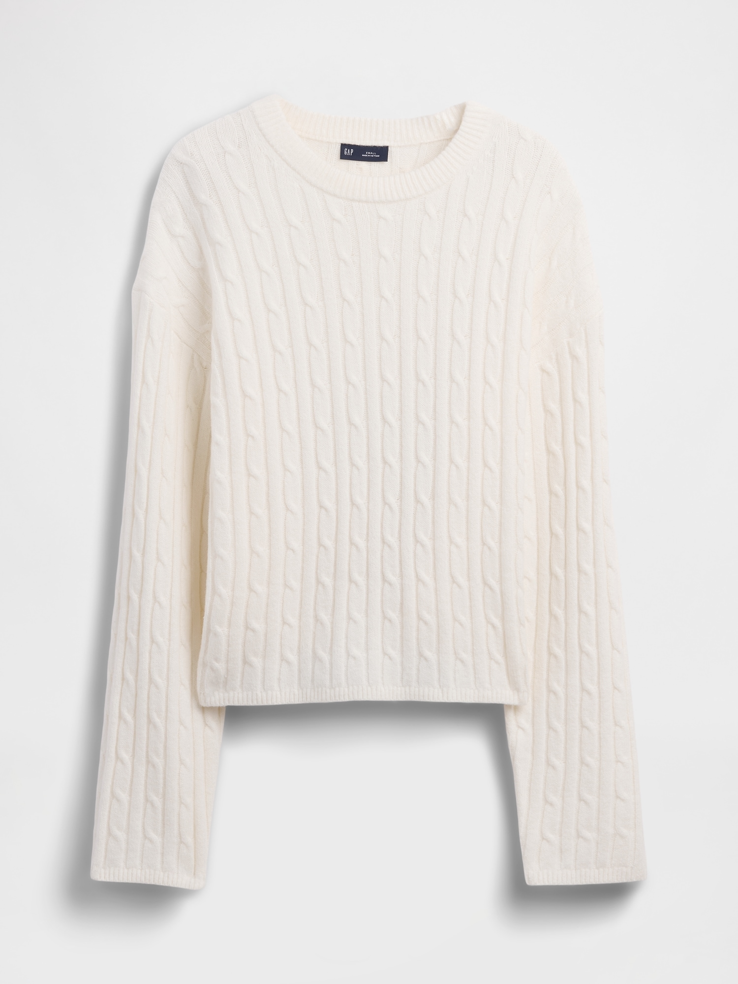 CashSoft Oversized Cable-Knit Sweater