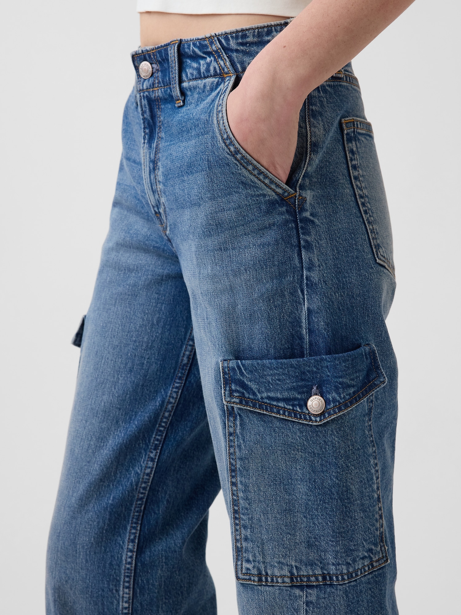 Low Rise '90s Loose Cargo Jeans