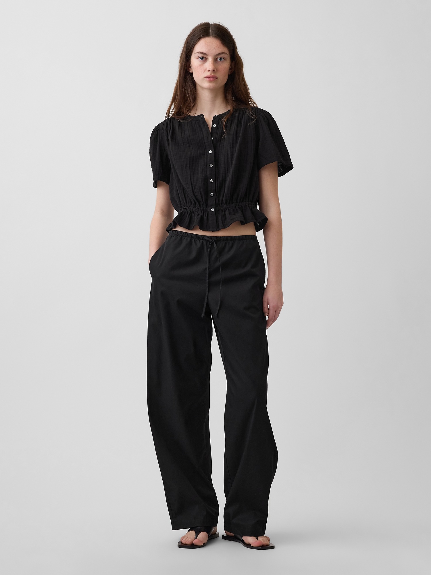 Женский топ Gap Cotton Gauze Crop Peplum Top, цвет: Чёрный — фото 2