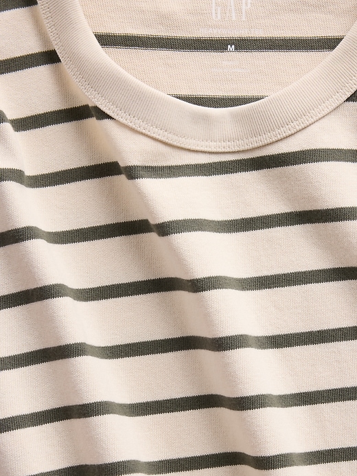 Image number 4 showing, Adult Heavyweight Relaxed T-Shirt