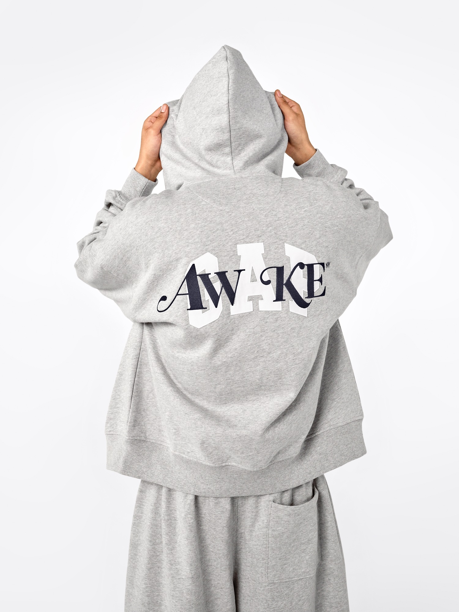 Мужские худи Gap × Awake NY Heavyweight Oversized Logo Zip — фото 7