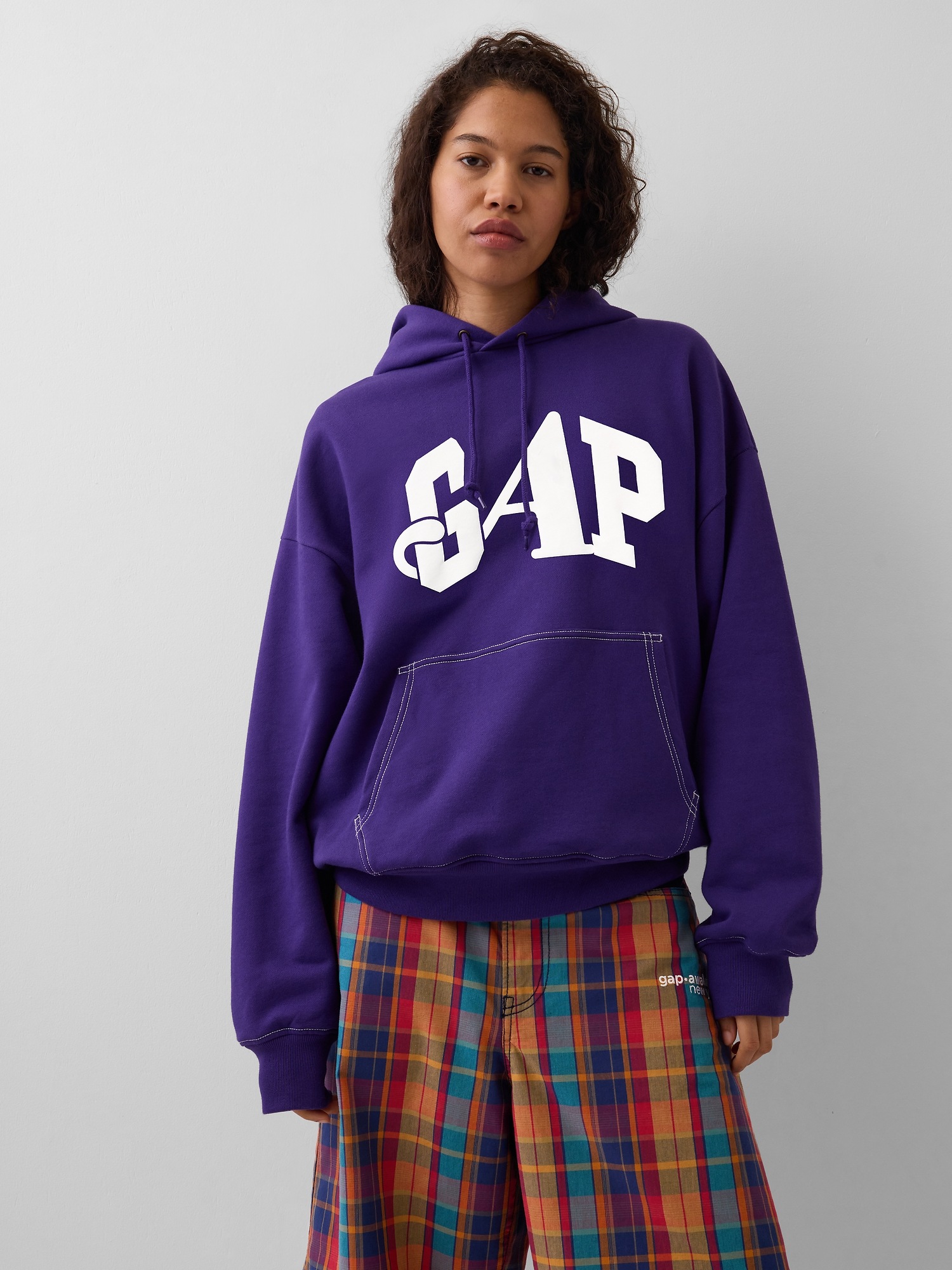 Мужские худи Gap × Awake NY Heavyweight Oversized Logo — фото 4