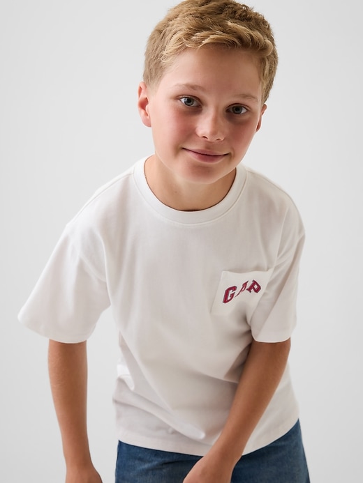 Image number 1 showing, Kids Relaxed Gap Logo T-Shirt