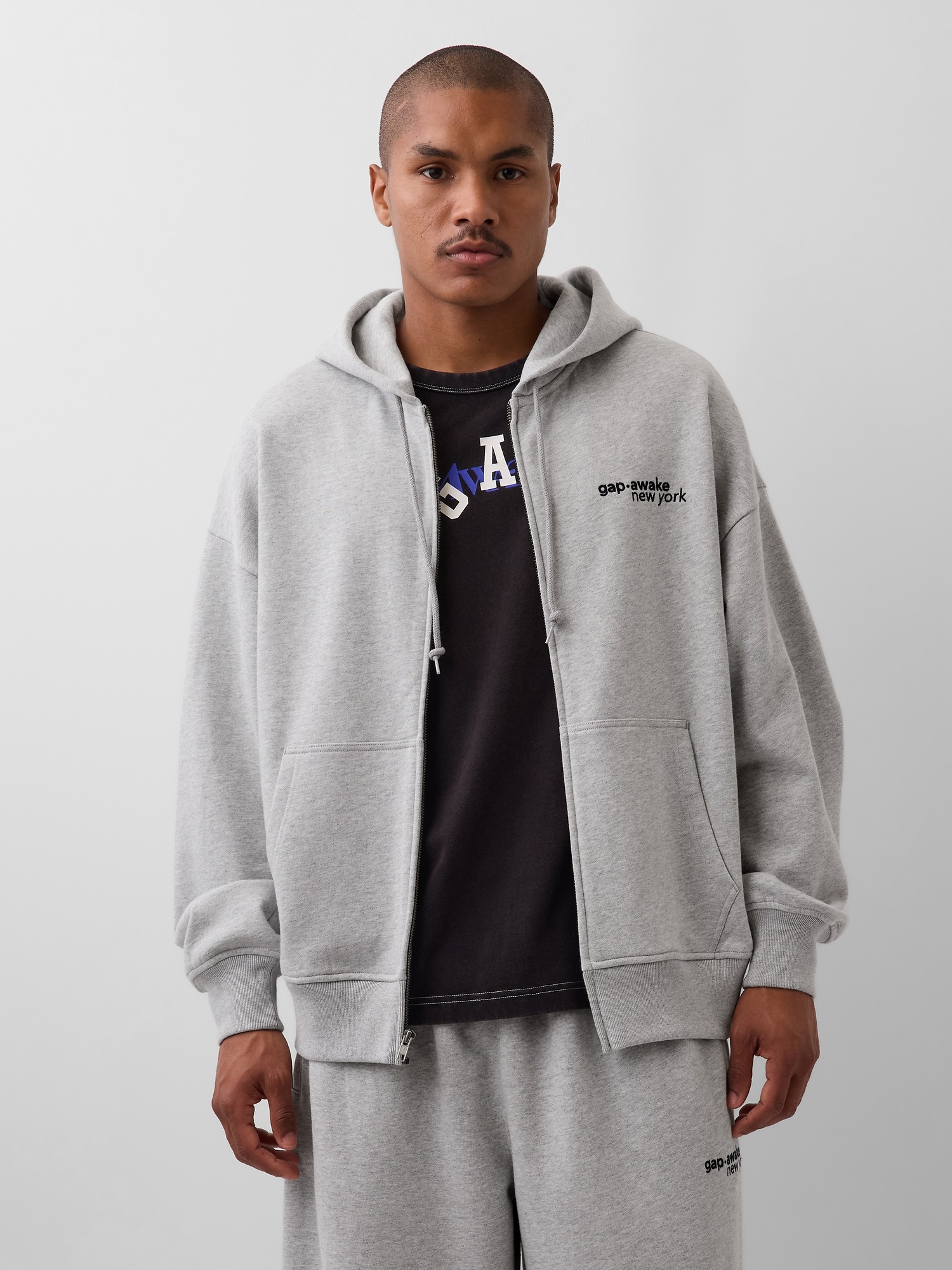 Мужские худи Gap × Awake NY Heavyweight Oversized Logo Zip — фото 2