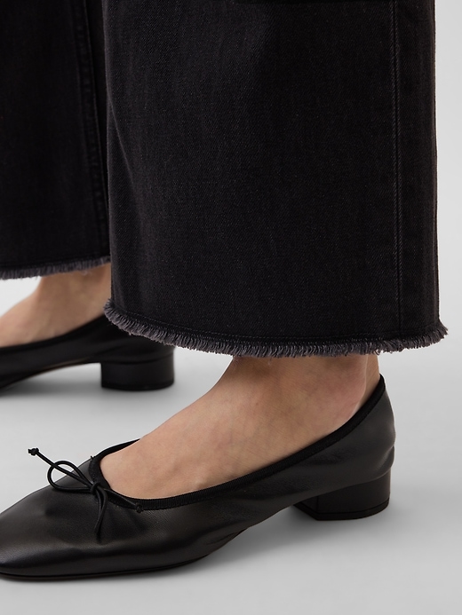 Image number 5 showing, Low Slung Relaxed Crop Jeans