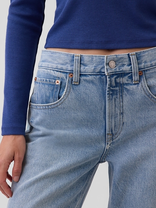 Image number 5 showing, Low Slung Relaxed Crop Jeans