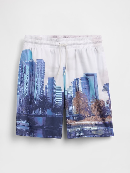 Image number 2 showing, Kids GapFit 6" Recycled Mesh Easy Shorts