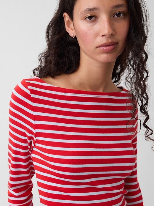 Image number 4 showing, Modern Boatneck T-Shirt