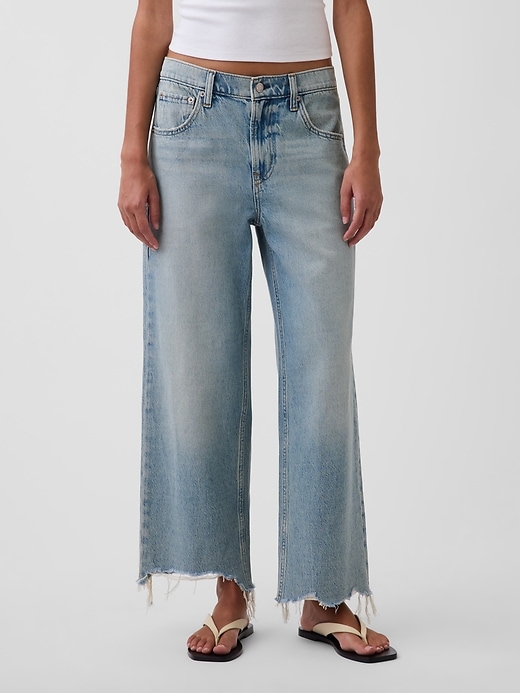 Image number 2 showing, Low Slung Relaxed Crop Jeans