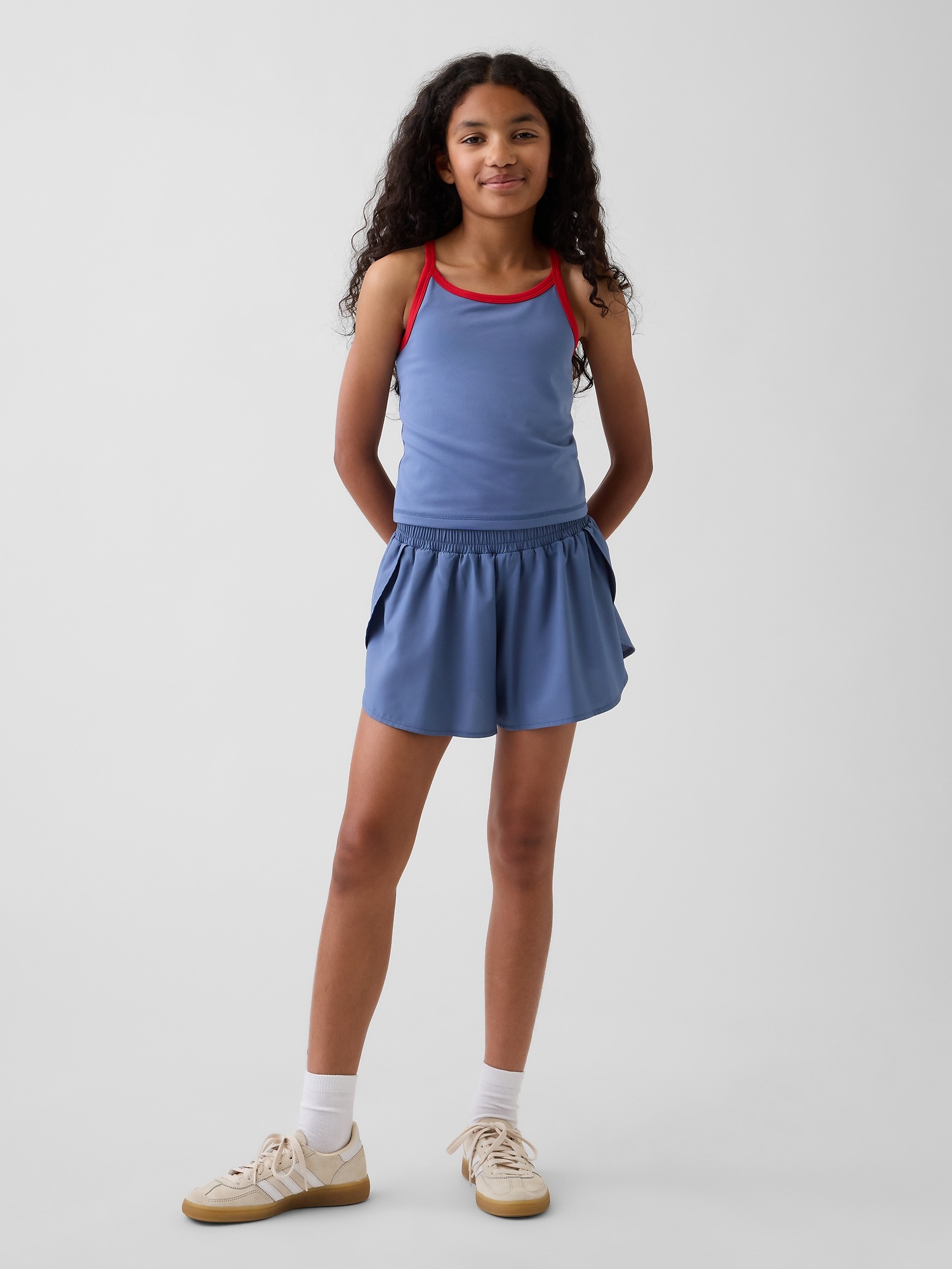 Детские шорты Gap Kids Quick-Dry Butterfly-Hem Run Shorts