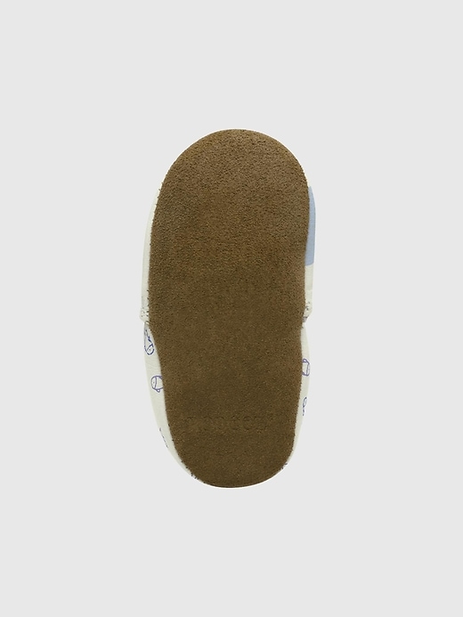 Image number 4 showing, Robeez Great Catch Soft Soles