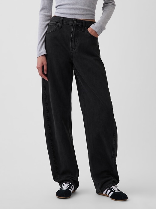 Image number 2 showing, High Rise Barrel Jeans
