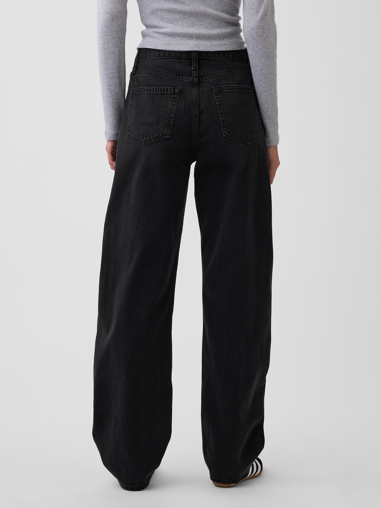 Женские джинсы Gap High Rise Crossover Barrel Jeans — фото 4