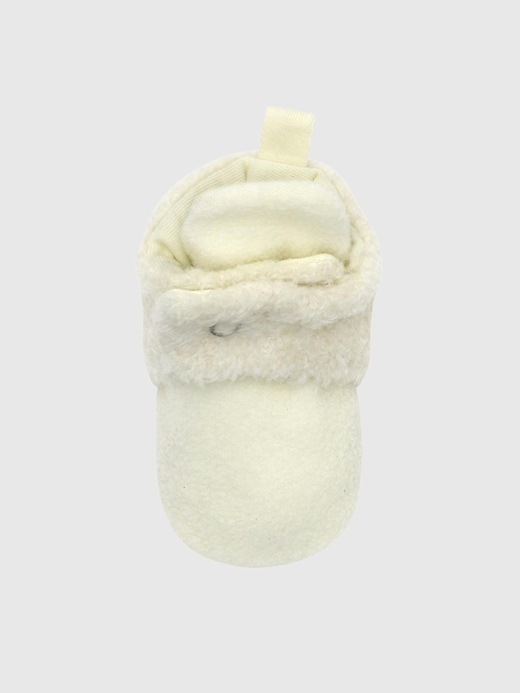 Image number 3 showing, Robeez Sullivan Snap Booties