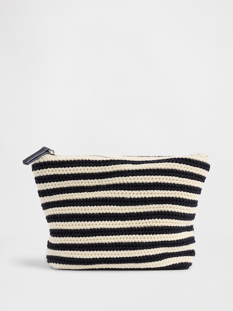 Crochet Zip Pouch
