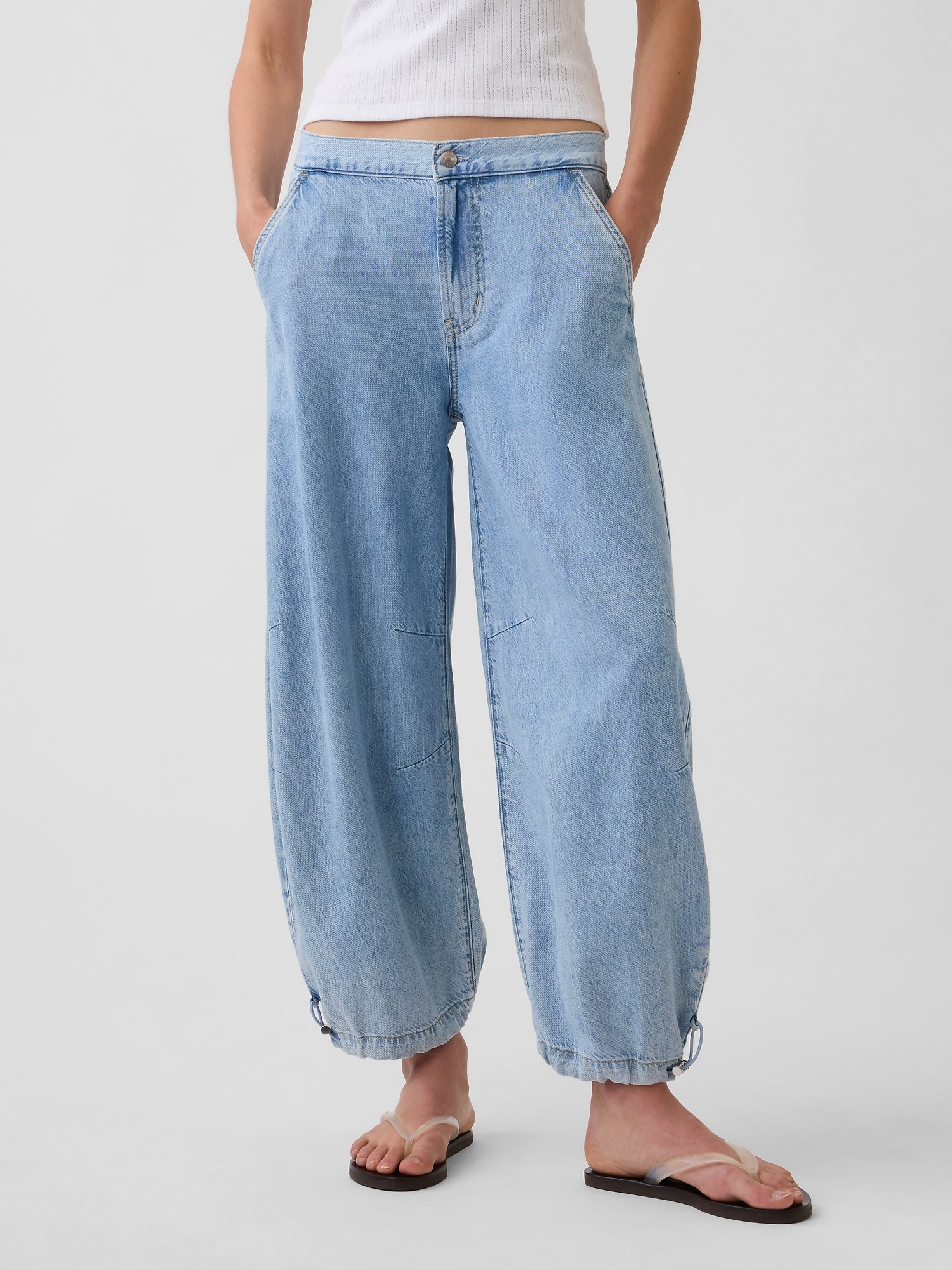 Женские джинсы Gap Mid Rise UltraSoft Horseshoe Jeans — фото 2