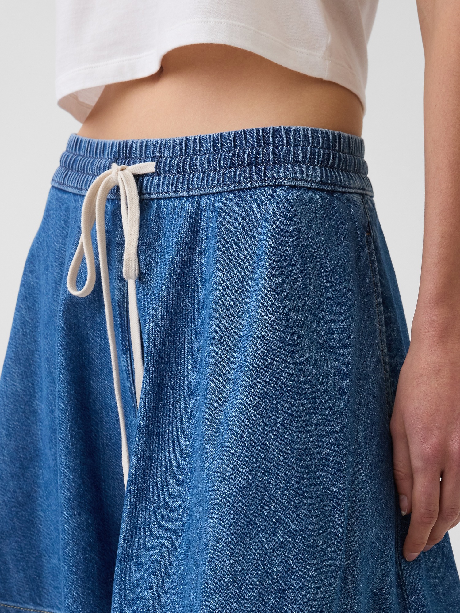 Женские юбки Gap UltraSoft Denim Easy Mini Skirt — фото 3