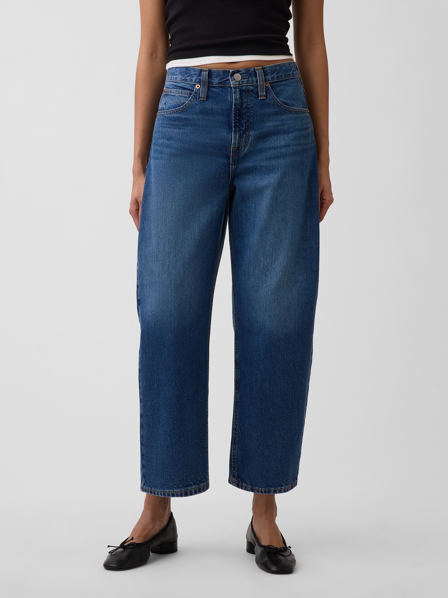 Женские джинсы Gap High Rise Crop Barrel Jeans — фото 2