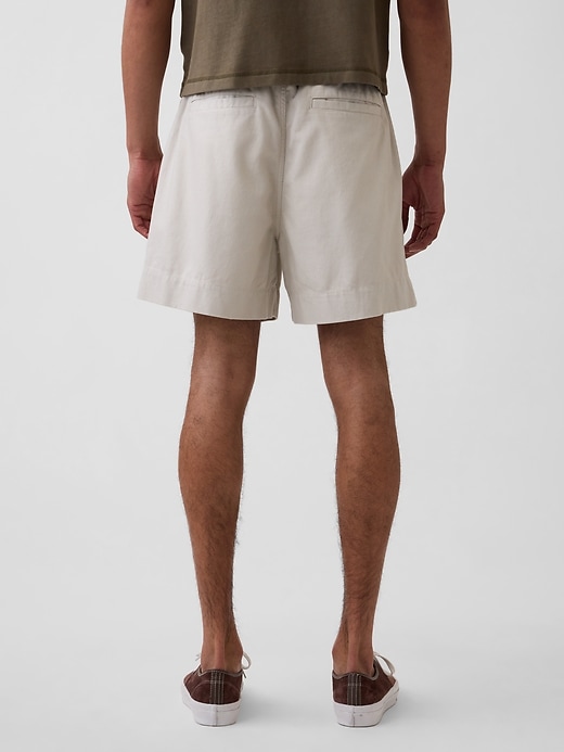 Image number 4 showing, 5.5" Linen-Blend Relaxed Shorts