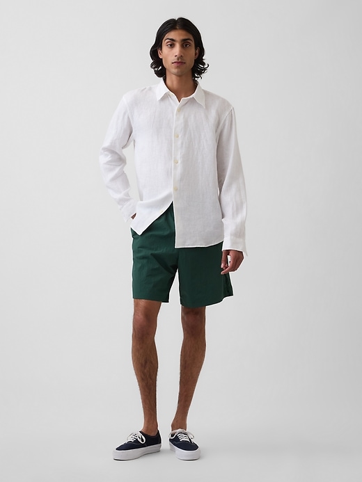 Image number 1 showing, 7.5" Hybrid Shorts