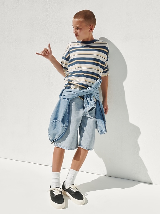 Image number 4 showing, Kids Heavyweight Oversized T-Shirt