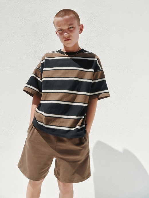 Image number 4 showing, Kids Heavyweight Oversized T-Shirt