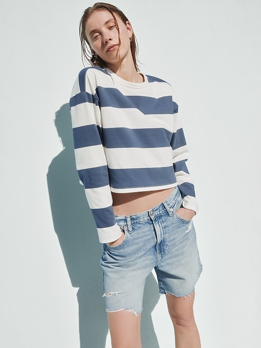 Image number 8 showing, 8" Mid Rise '90s Loose Denim Bermuda Shorts