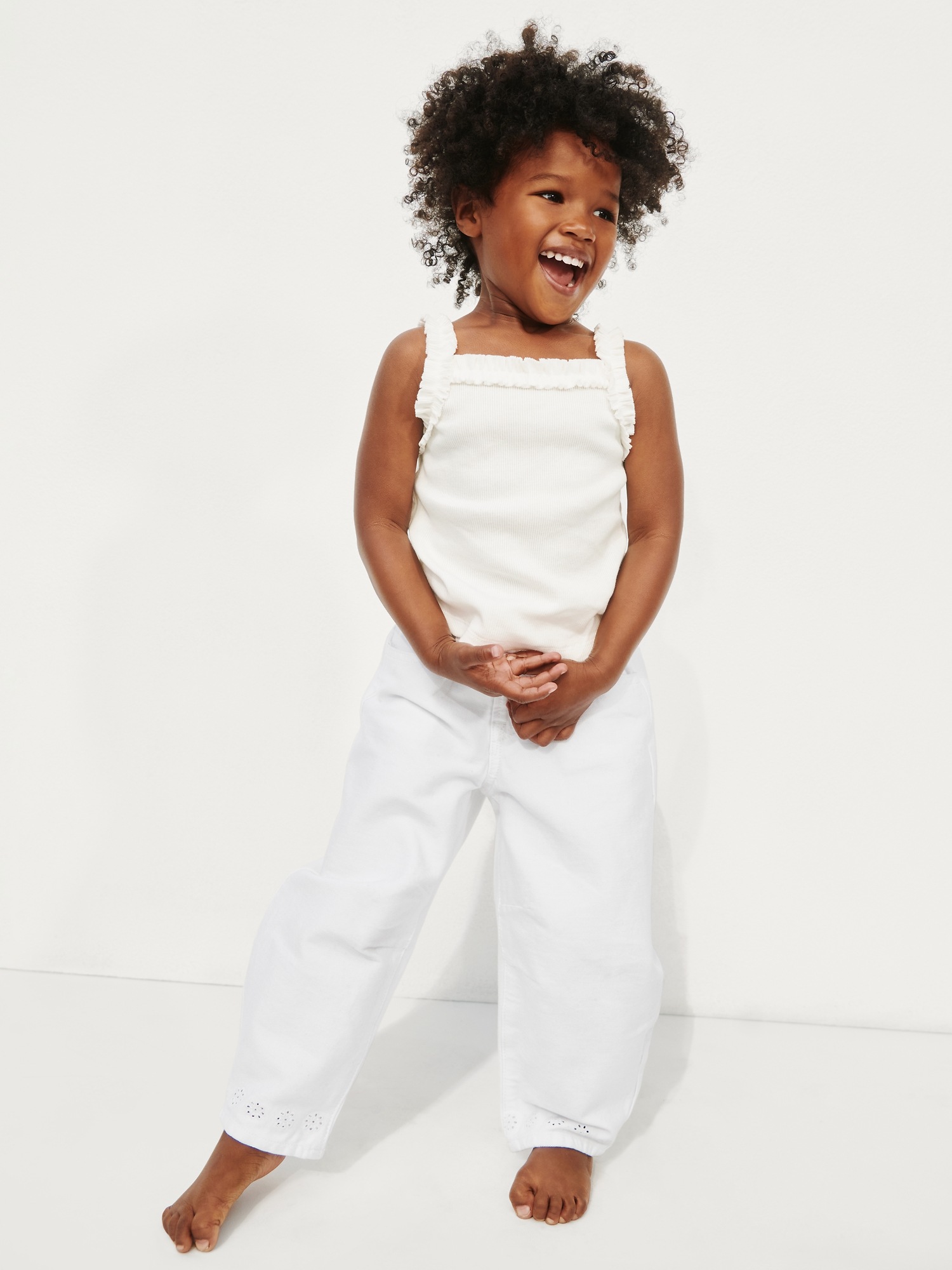 Детские джинсы Gap Baby & Toddler Horseshoe Jeans — фото 4