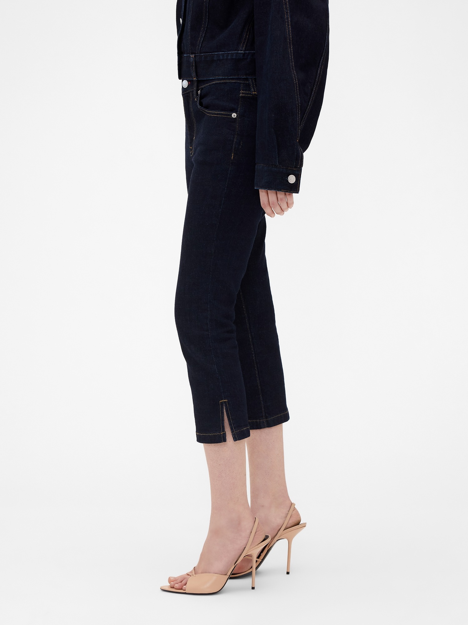Женские джинсы Gap × Victoria Beckham Low Rise Capri Jeans — фото 2