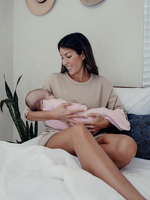 Image number 4 showing, Comfy Cubs Zipper Swaddle Blankets