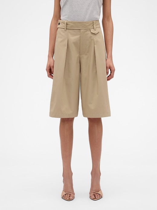 Image number 2 showing, Gap × Victoria Beckham High Rise Pleated Shorts
