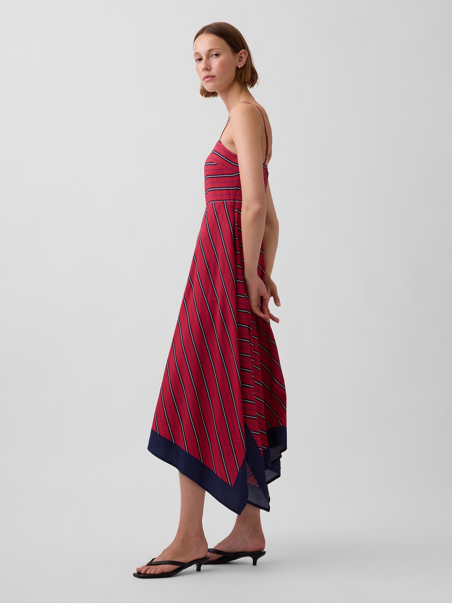 Женское платье Gap Stripe Handkerchief Midi, цвет: Красный с принтом — фото 3