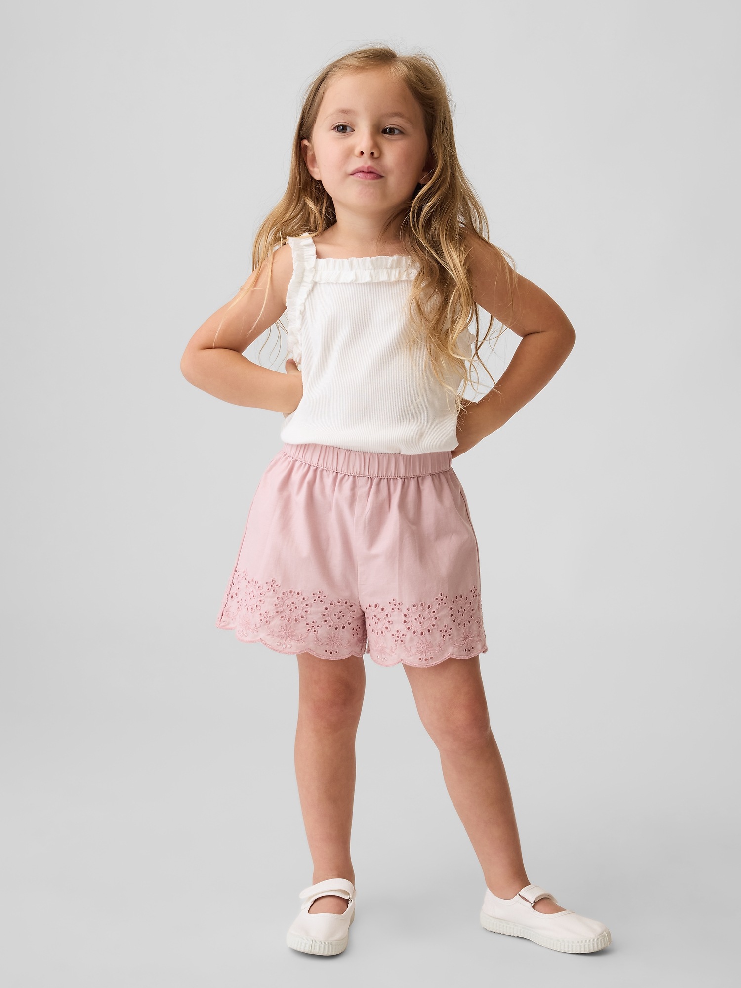 Детские шорты Gap Baby & Toddler Eyelet Hem Pull-On Shorts