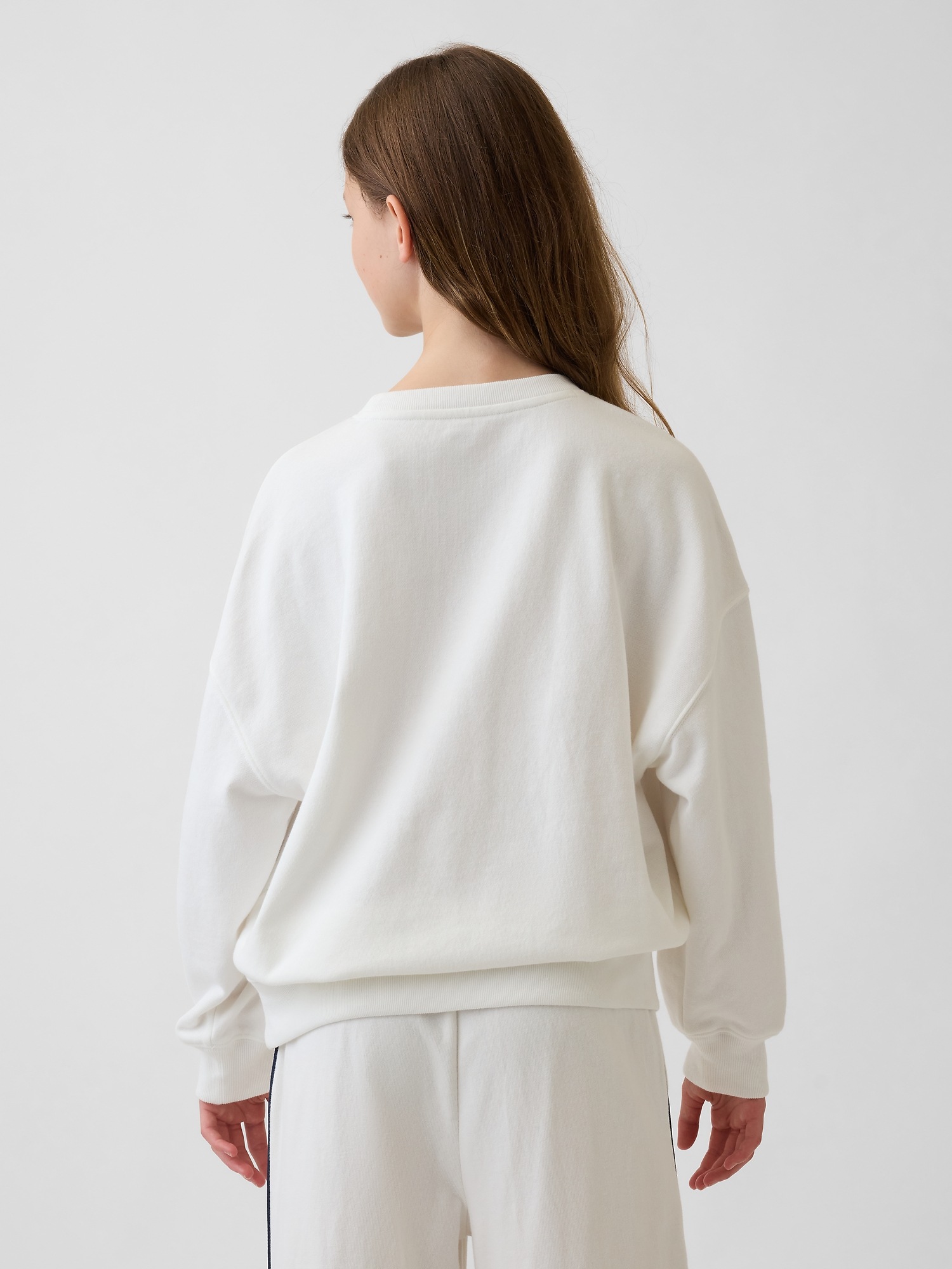 Детский свитшот Gap VintageSoft Terry Oversized Graphic, цвет: Молочный белый — фото 3