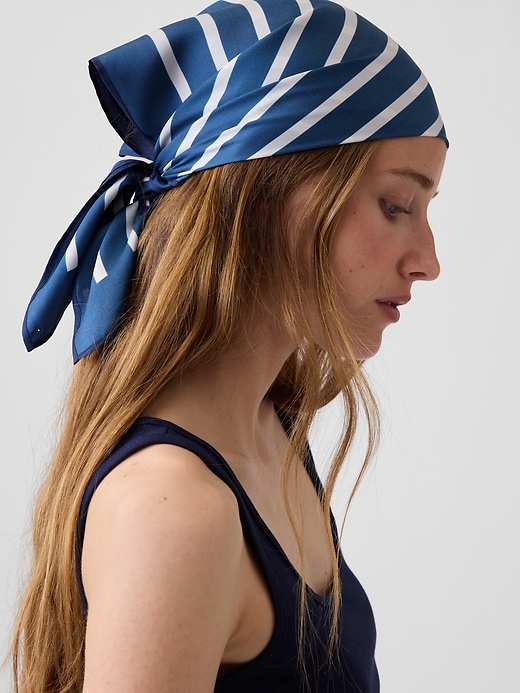 Image number 2 showing, 100% Silk Bandana